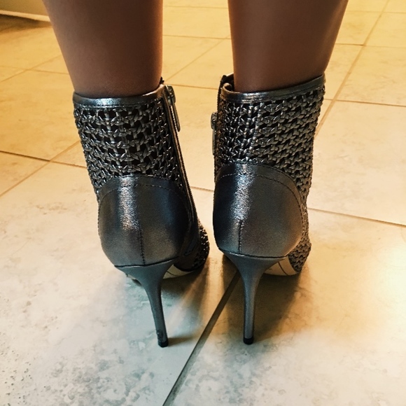 Sam Edelman - Picture 3 of 3